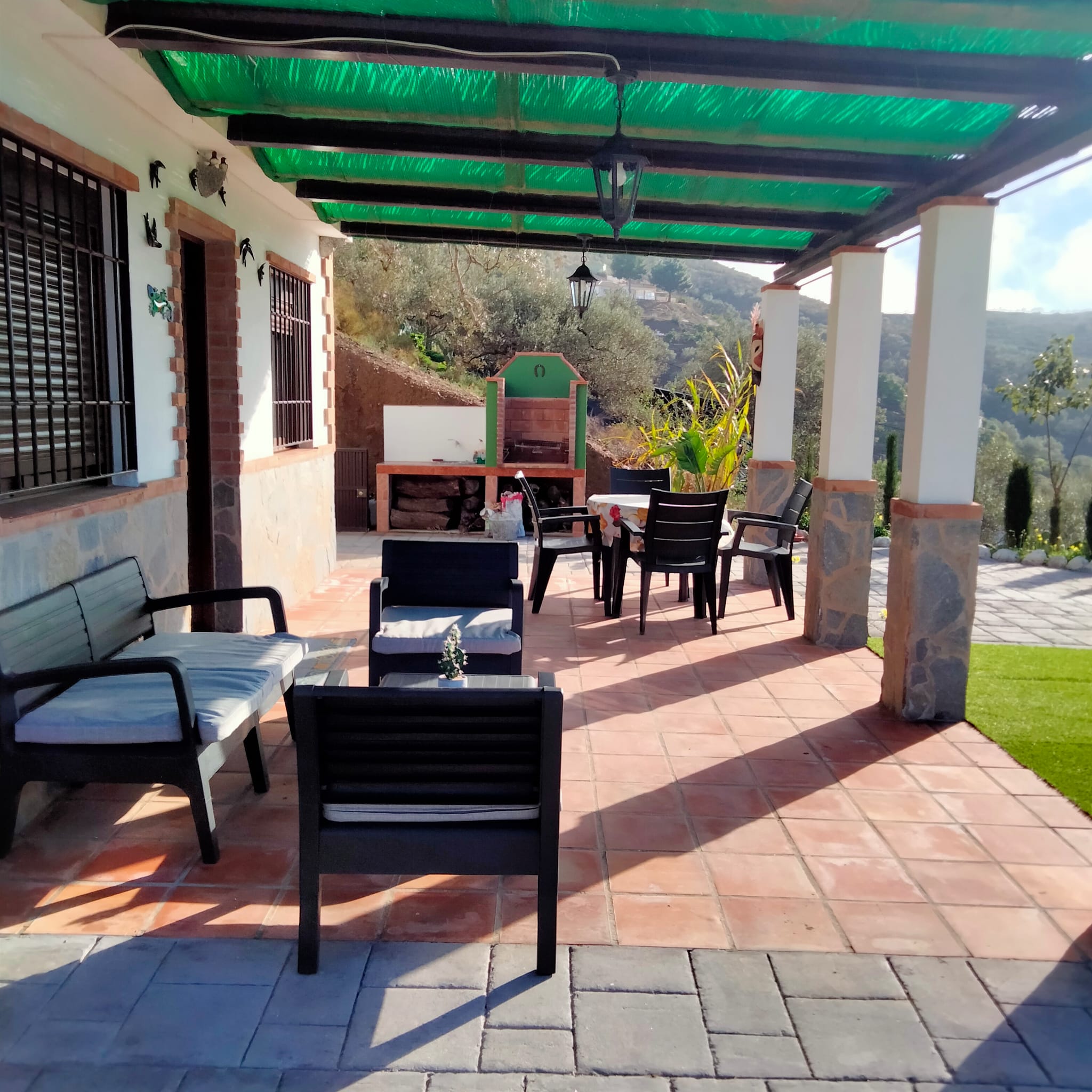 1708679576149