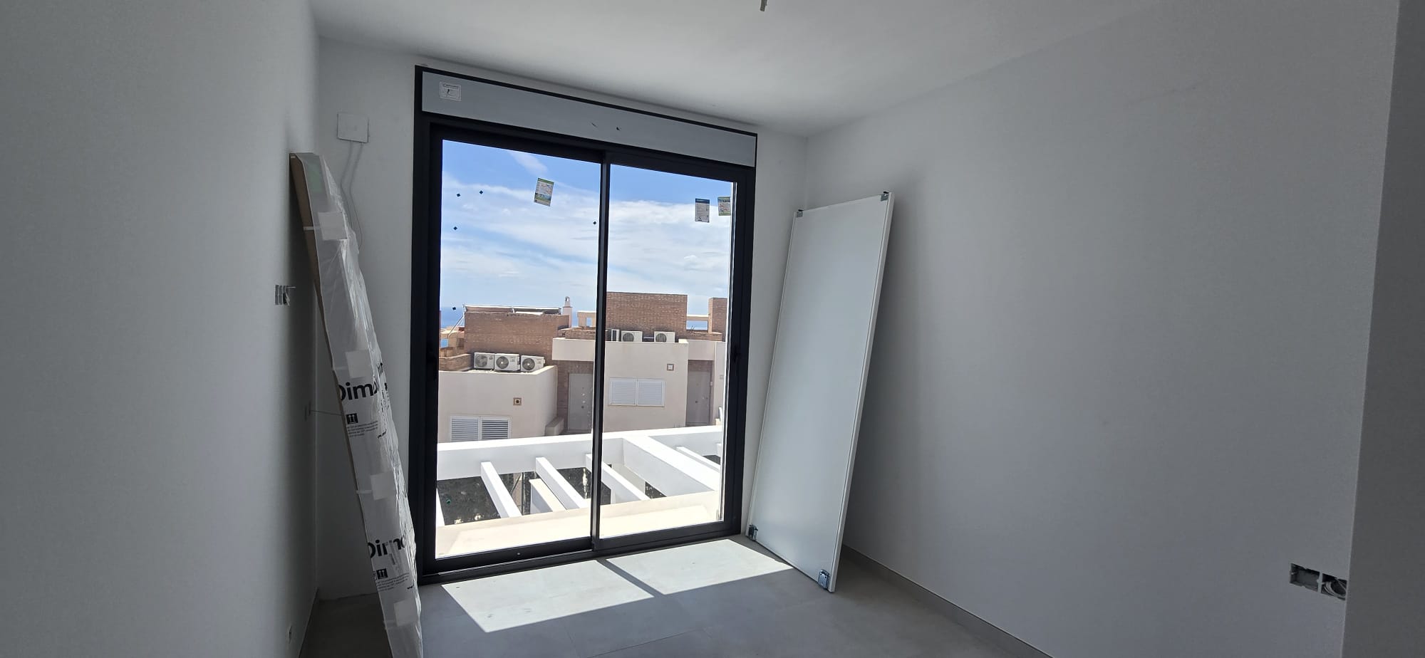 1748939315272