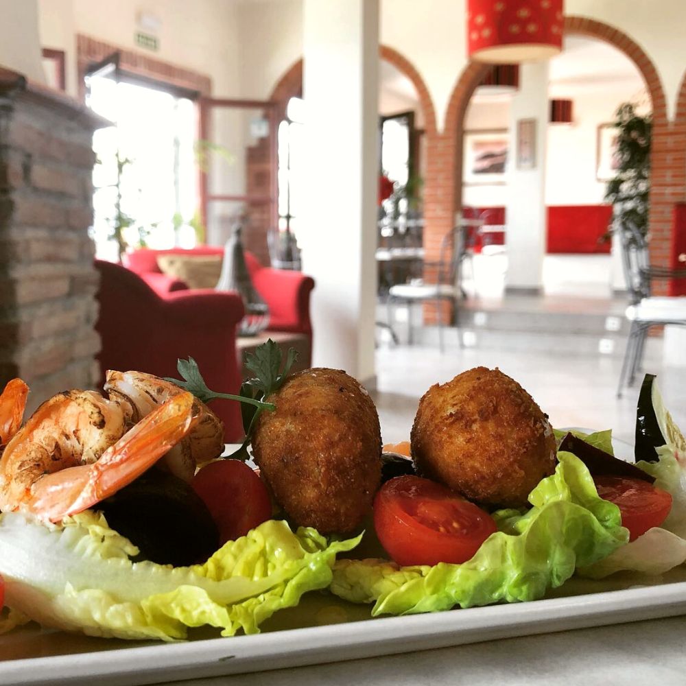 fish-tapas-in-nerja